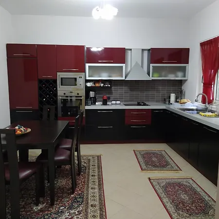 Дом отдыха Vacation In Gjiri I Lalezit, Lalez,